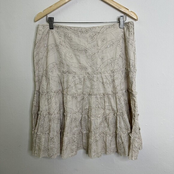 Unbranded Beige Skirt Tiered‎ Floral Embroidered Size 12 Knee Length Side Zipper - Picture 5 of 10